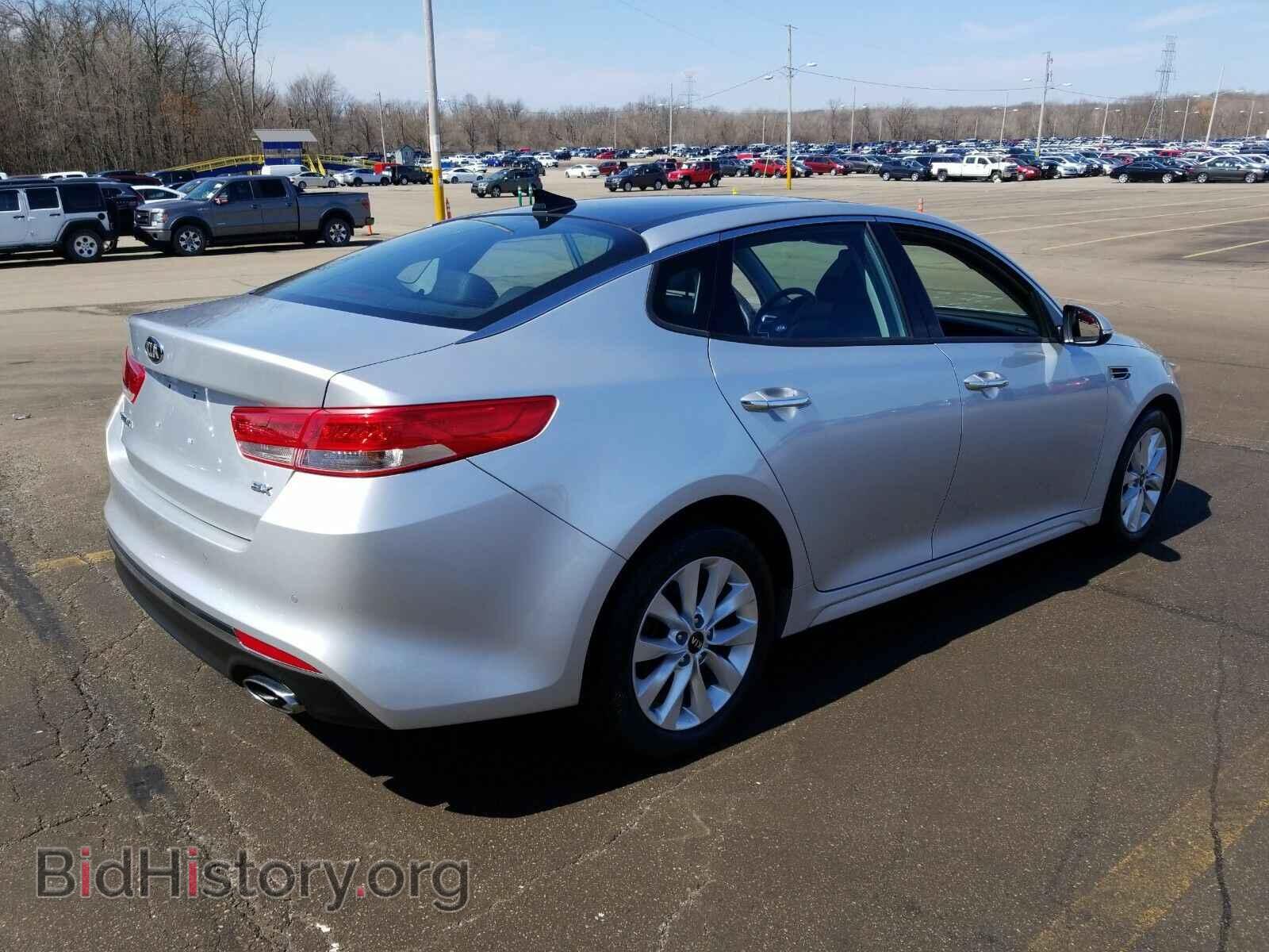 2017 Kia Optima - VIN: 5XXGU4L30HG162821 - Фото 2