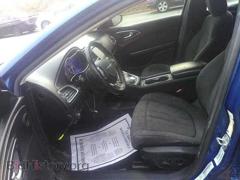 2016 Chrysler 200 - VIN: 1C3CCCAB2GN166317 - Фото 3