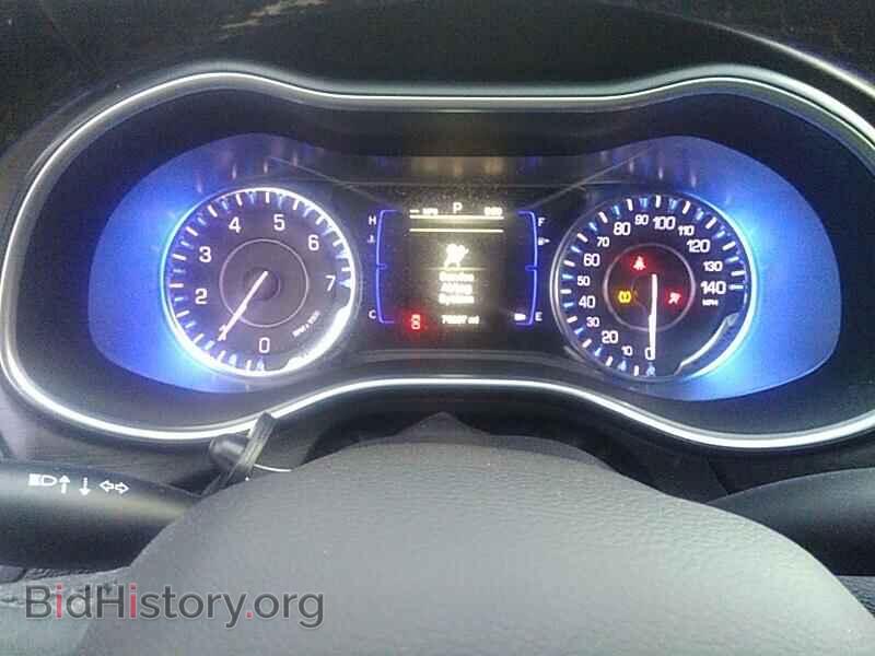 2016 Chrysler 200 - VIN: 1C3CCCAB2GN166317 - Фото 5