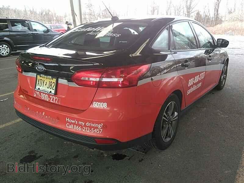 2016 Ford Focus - VIN: 1FADP3FE3GL298432 - Фото 10