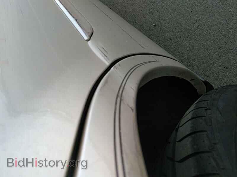 2000 Cadillac DeVille - VIN: 1G6KD54Y5YU207923 - Photo 10