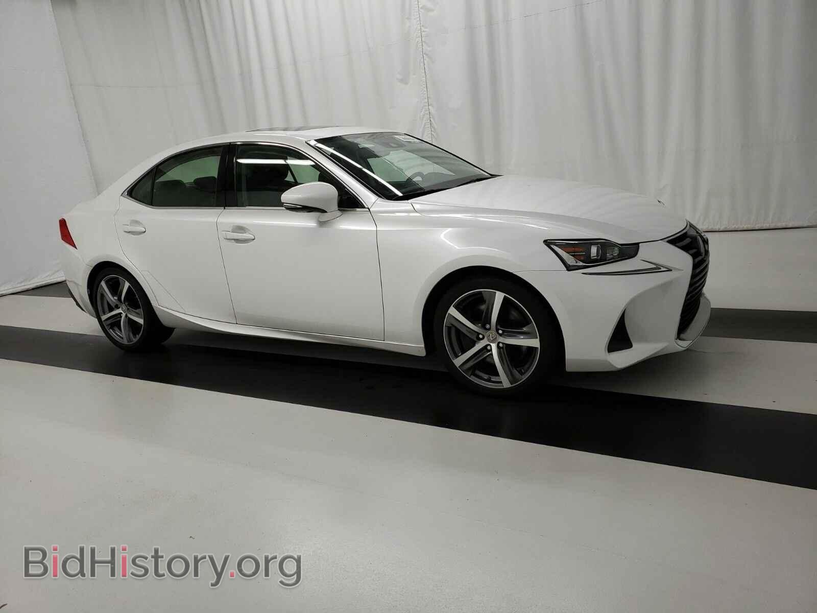 2017 Lexus IS - VIN: JTHCM1D22H5018550 - Фото 3
