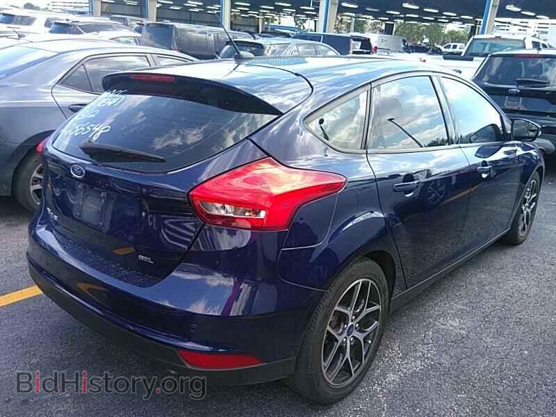 2017 Ford Focus - VIN: 1FADP3M27HL256548 - Фото 2