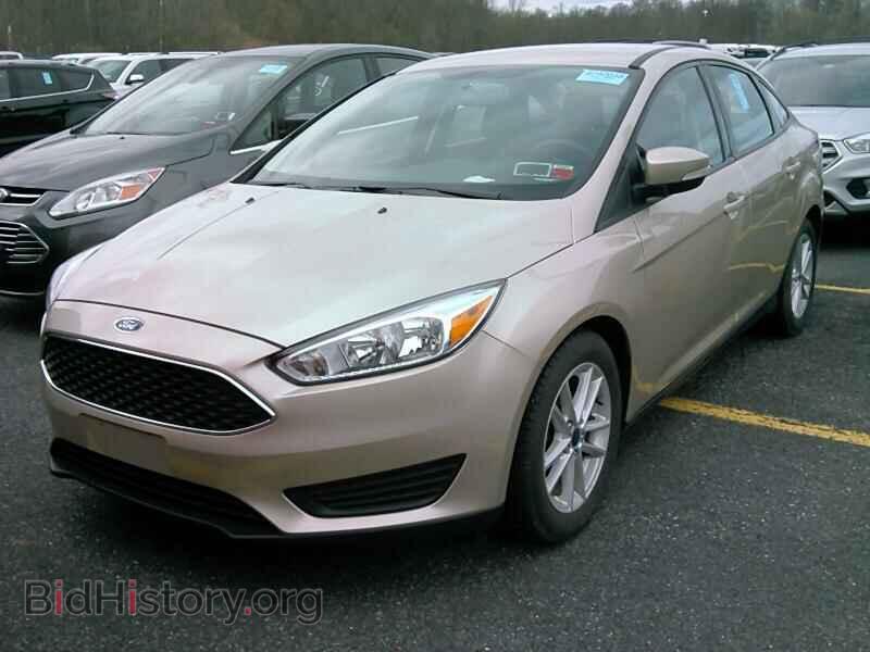 Фотография 1FADP3F28HL212295 - Ford Focus 2017
