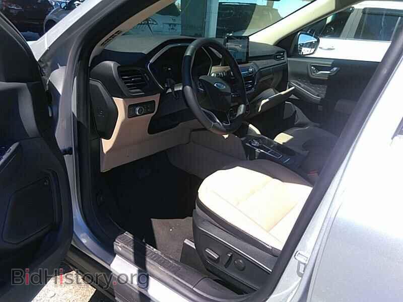 2020 Ford Escape - VIN: 1FMCU9J92LUA58705 - Photo 3