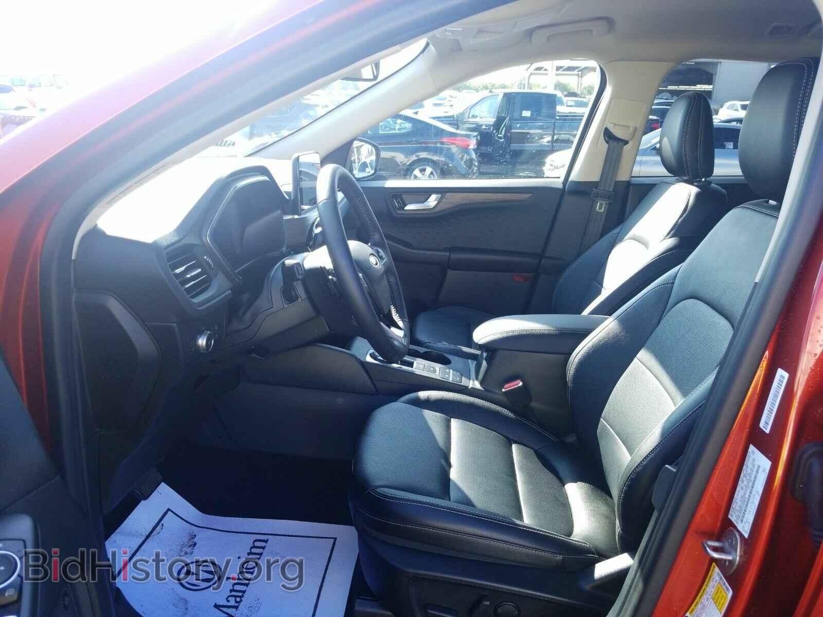 2020 Ford Escape - VIN: 1FMCU9J91LUA58548 - Photo 3