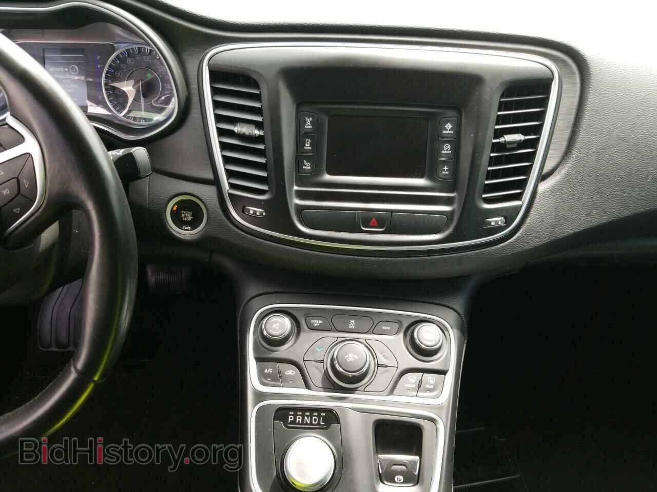 2016 Chrysler 200 - VIN: 1C3CCCFBXGN192754 - Фото 4