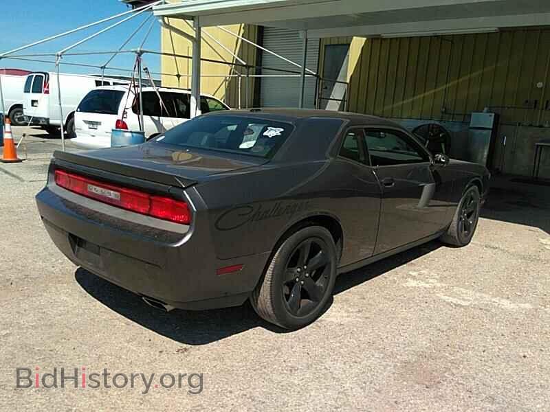 2014 Dodge Challenger - VIN: 2C3CDYAGXEH162155 - Фото 2