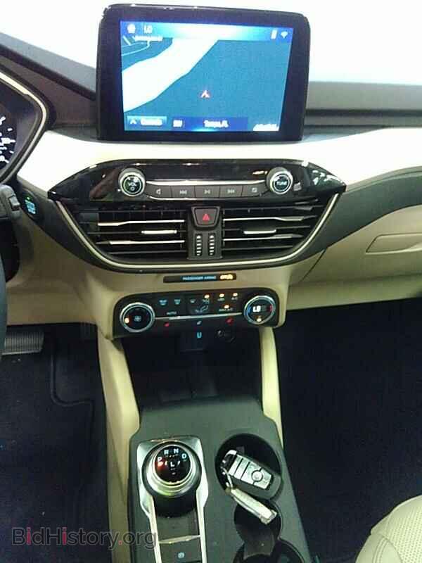 2020 Ford Escape - VIN: 1FMCU0H60LUA37276 - Фото 4