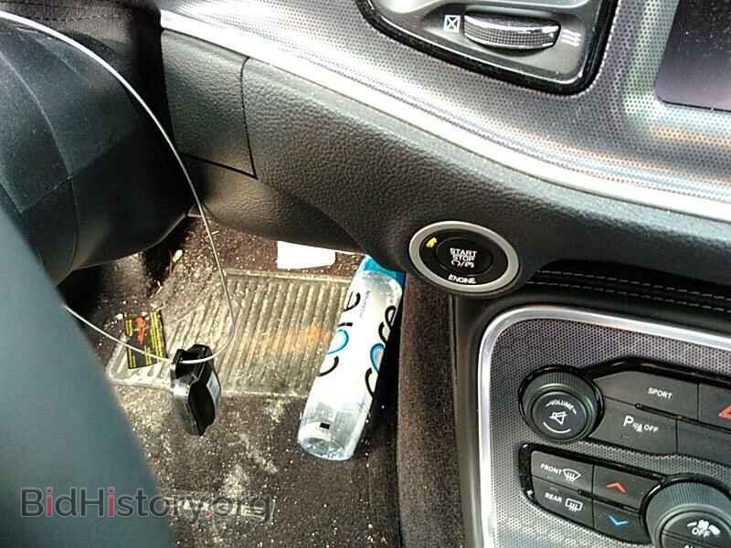2016 Dodge Challenger - VIN: 2C3CDZAG6GH279773 - Photo 8