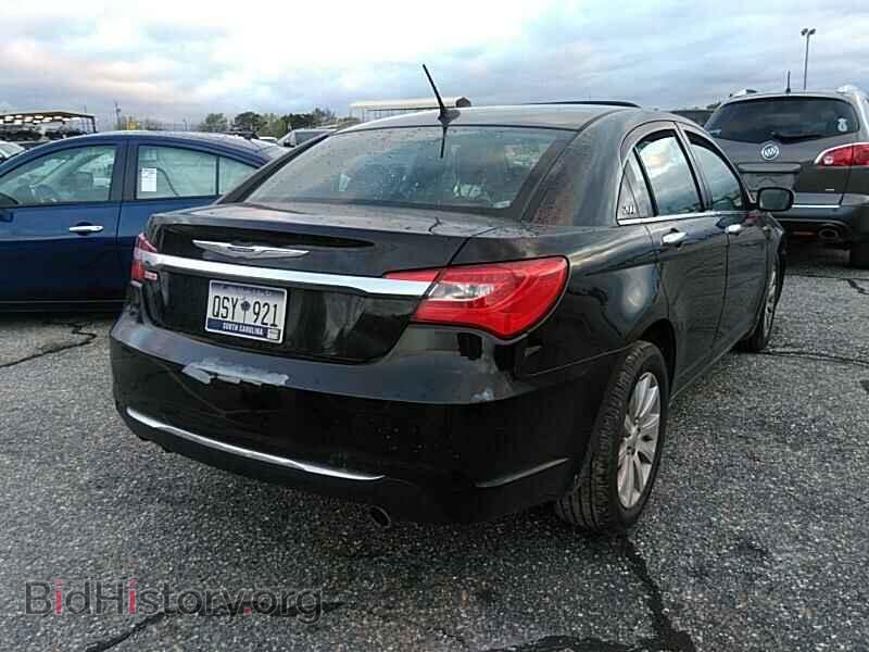 2014 Chrysler 200 - VIN: 1C3CCBCG3EN180050 - Фото 2