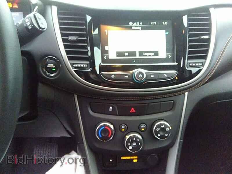 2017 Chevrolet Trax - VIN: 3GNCJPSB3HL171879 - Фото 4