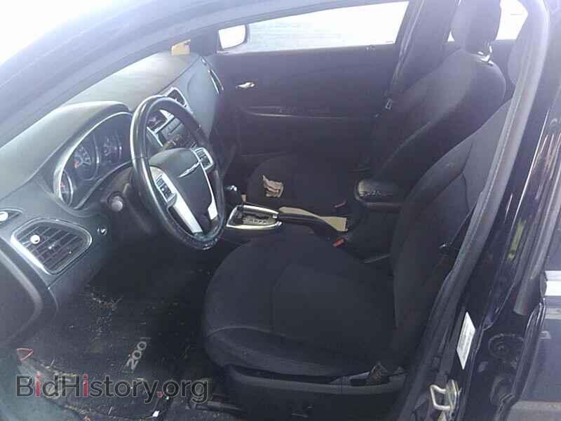 2013 Chrysler 200 - VIN: 1C3CCBBB9DN578593 - Фото 3