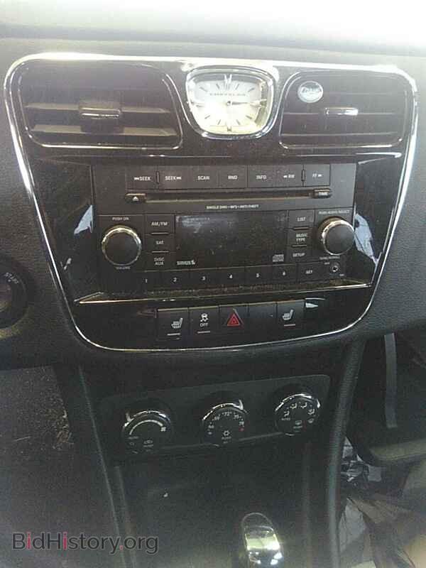 2013 Chrysler 200 - VIN: 1C3CCBBB9DN578593 - Фото 4