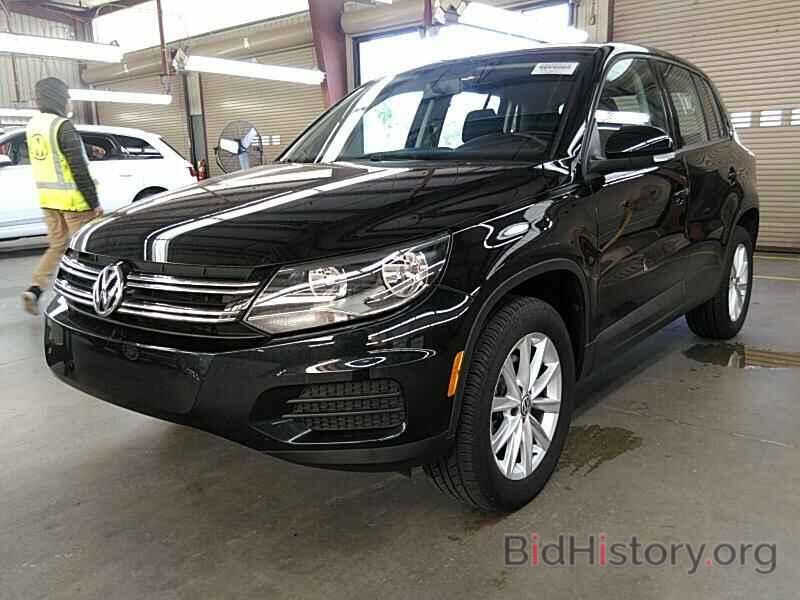 Photo WVGBV7AX0HK054702 - Volkswagen Tiguan Limited 2017
