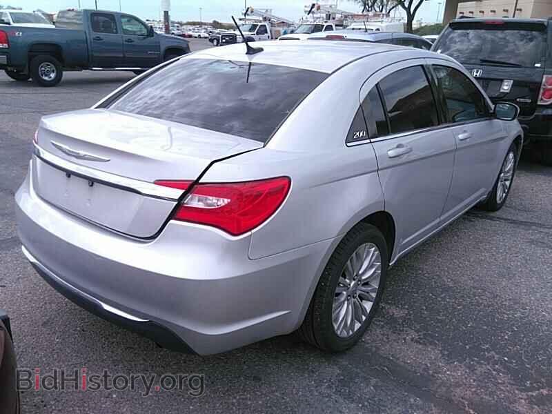 2012 Chrysler 200 - VIN: 1C3CCBAB2CN134603 - Photo 2