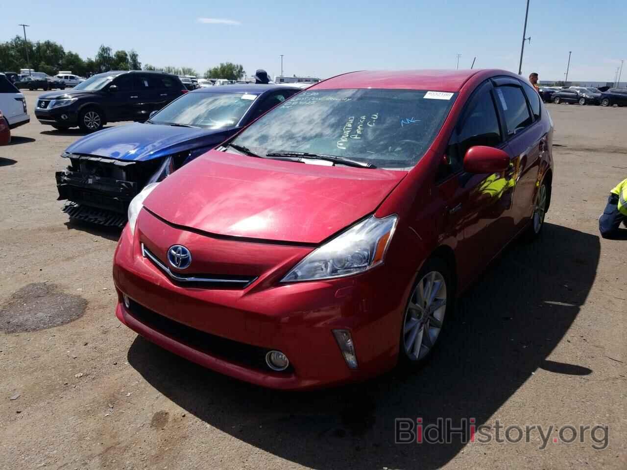 Photo JTDZN3EU1C3087125 - Toyota Prius v 2012