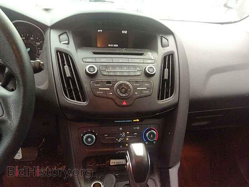 2016 Ford Focus - VIN: 1FADP3K27GL354593 - Фото 4