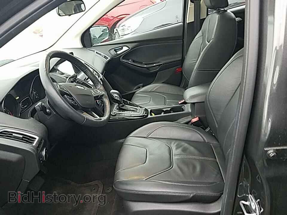 2017 Ford Focus - VIN: 1FADP3N20HL215452 - Photo 3