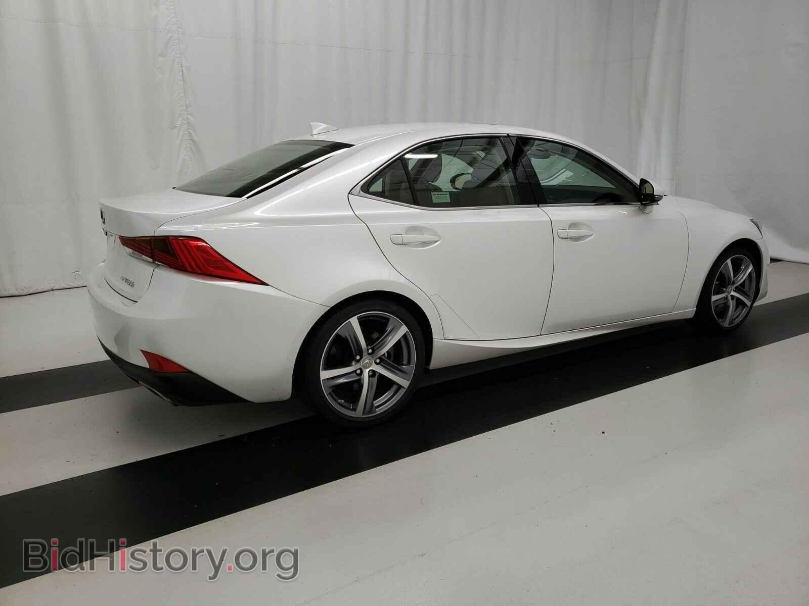 2017 Lexus IS - VIN: JTHCM1D23H5019156 - Фото 4
