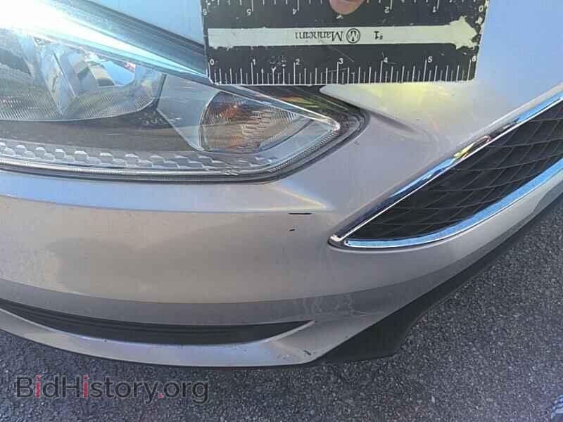 2015 Ford Focus - VIN: 1FADP3F24FL201873 - Photo 8