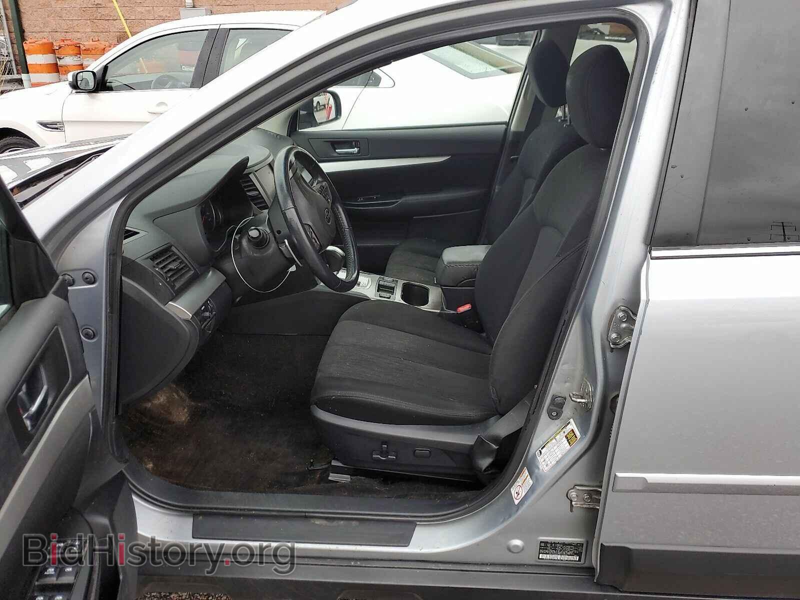 2014 Subaru Outback - VIN: 4S4BRCEC0E3328698 - Фото 7