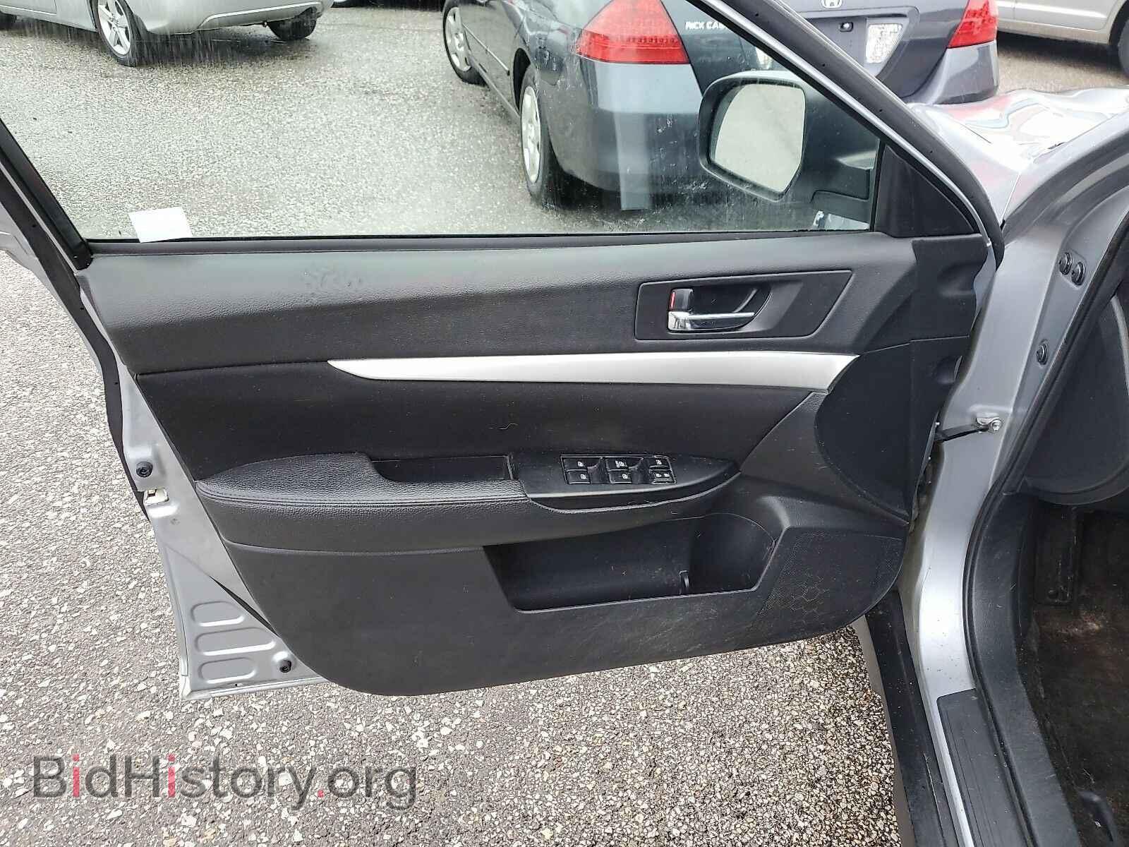 2014 Subaru Outback - VIN: 4S4BRCEC0E3328698 - Фото 9