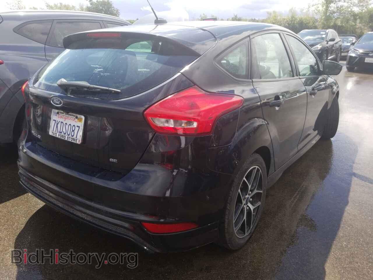 2015 Ford Focus - VIN: 1FADP3K22FL211341 - Photo 2