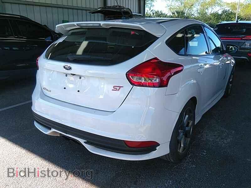 2017 Ford Focus - VIN: 1FADP3L97HL306279 - Фото 2