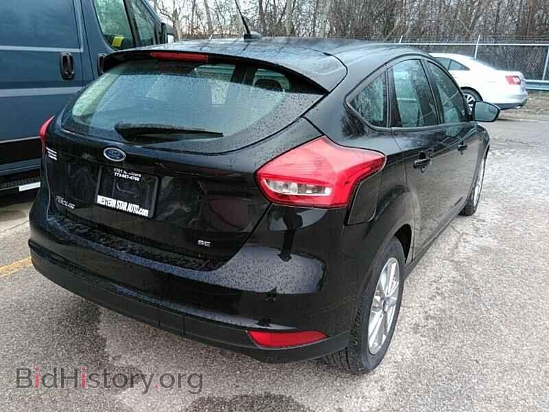 2017 Ford Focus - VIN: 1FADP3K20HL278331 - Photo 2