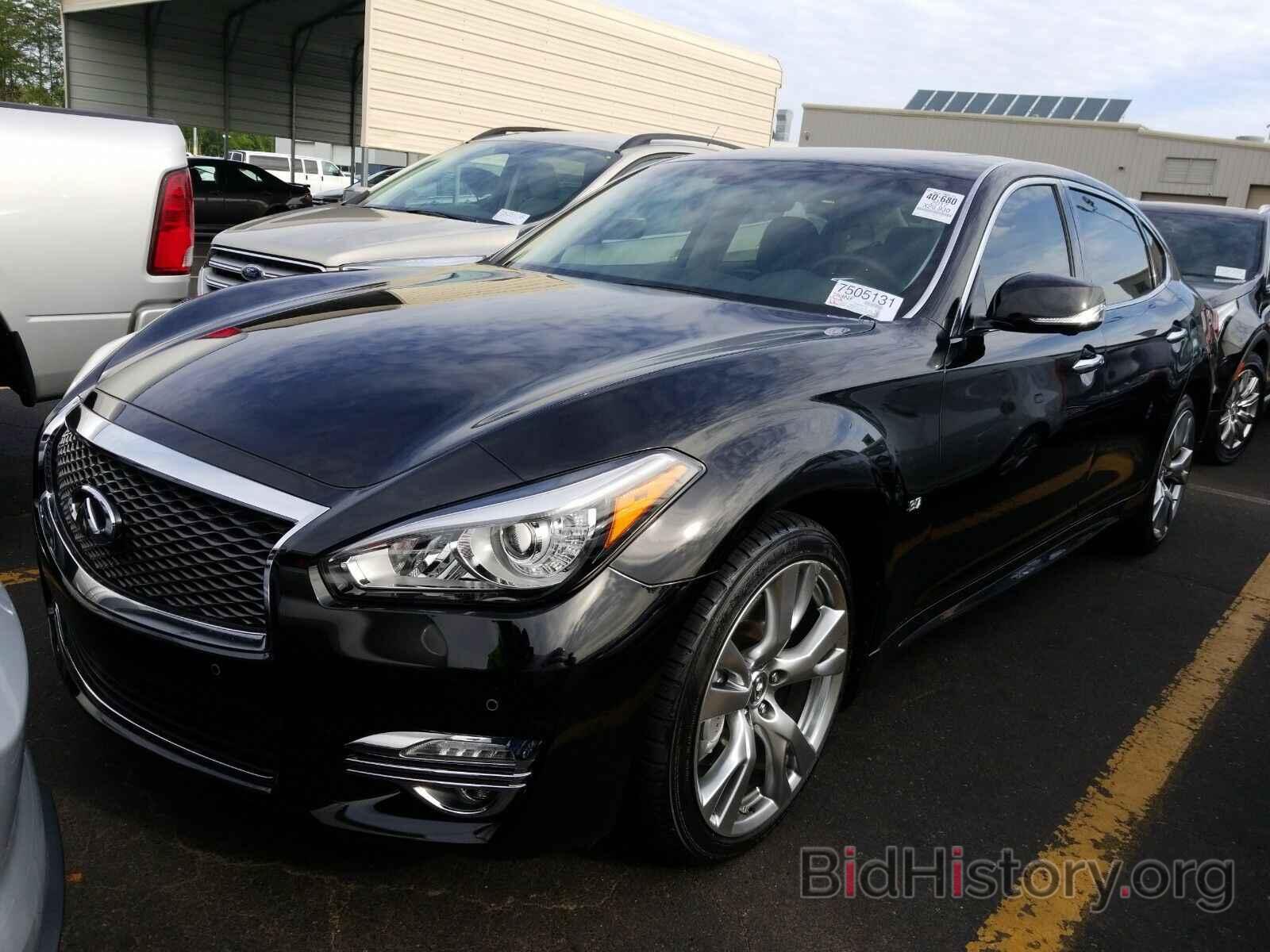 Photo JN1BY1PPXHM170772 - INFINITI Q70L 2017