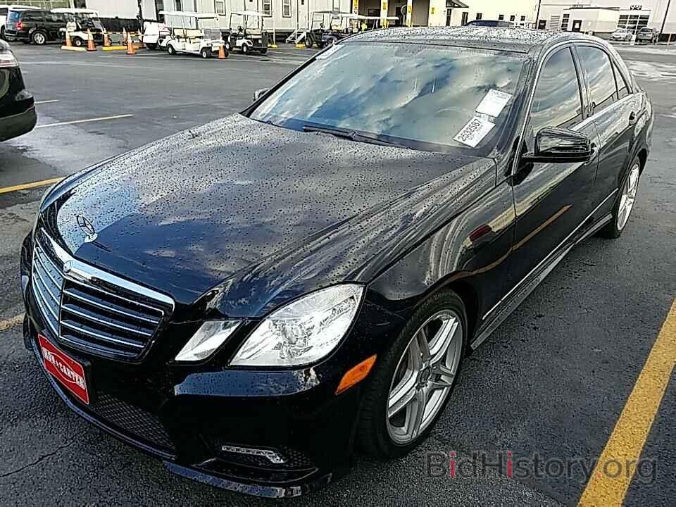 Photo WDDHF5GB3BA477725 - Mercedes-Benz E-Class 2011