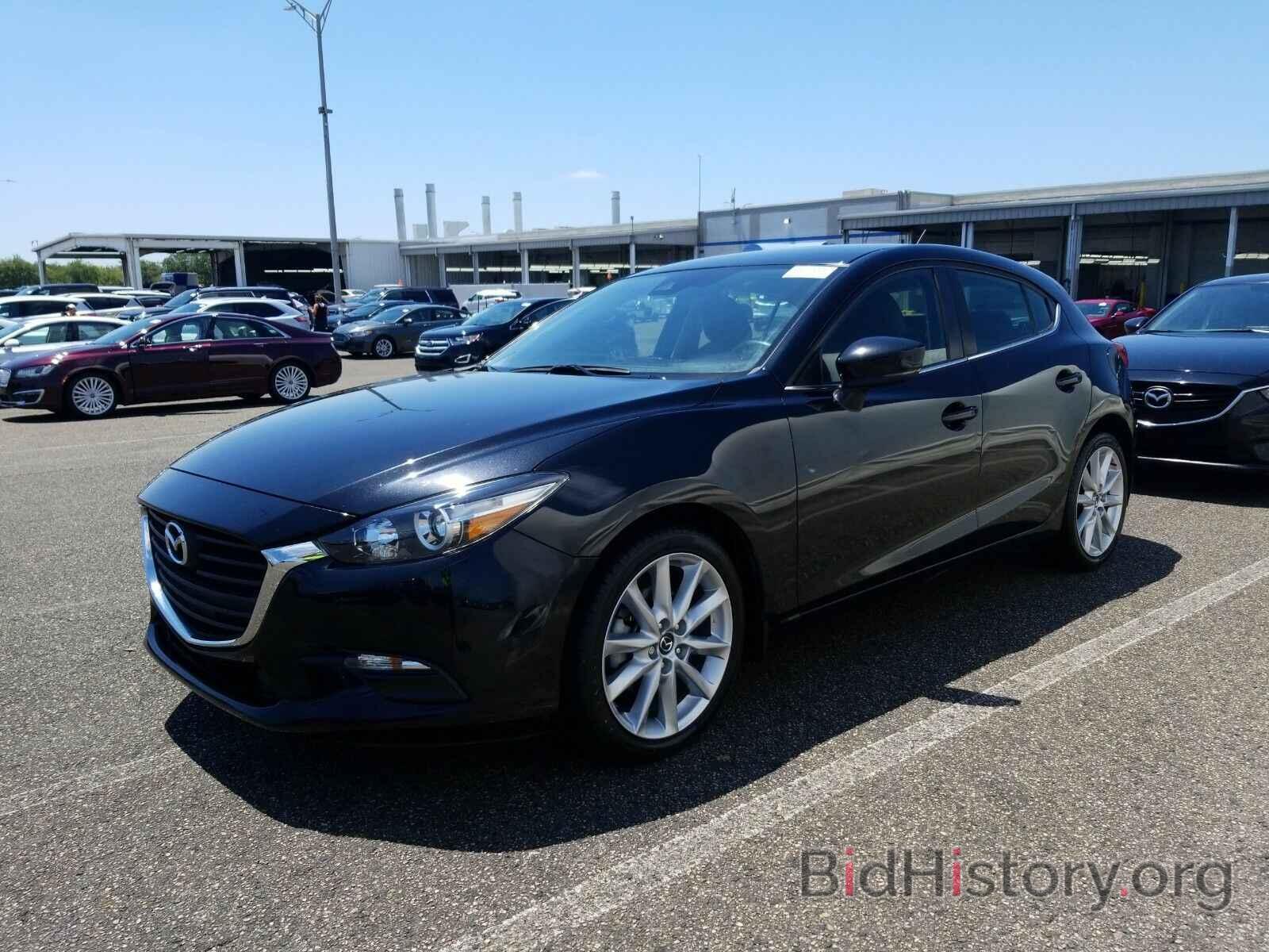 Photo 3MZBN1L77HM132865 - Mazda Mazda3 5-Door 2017