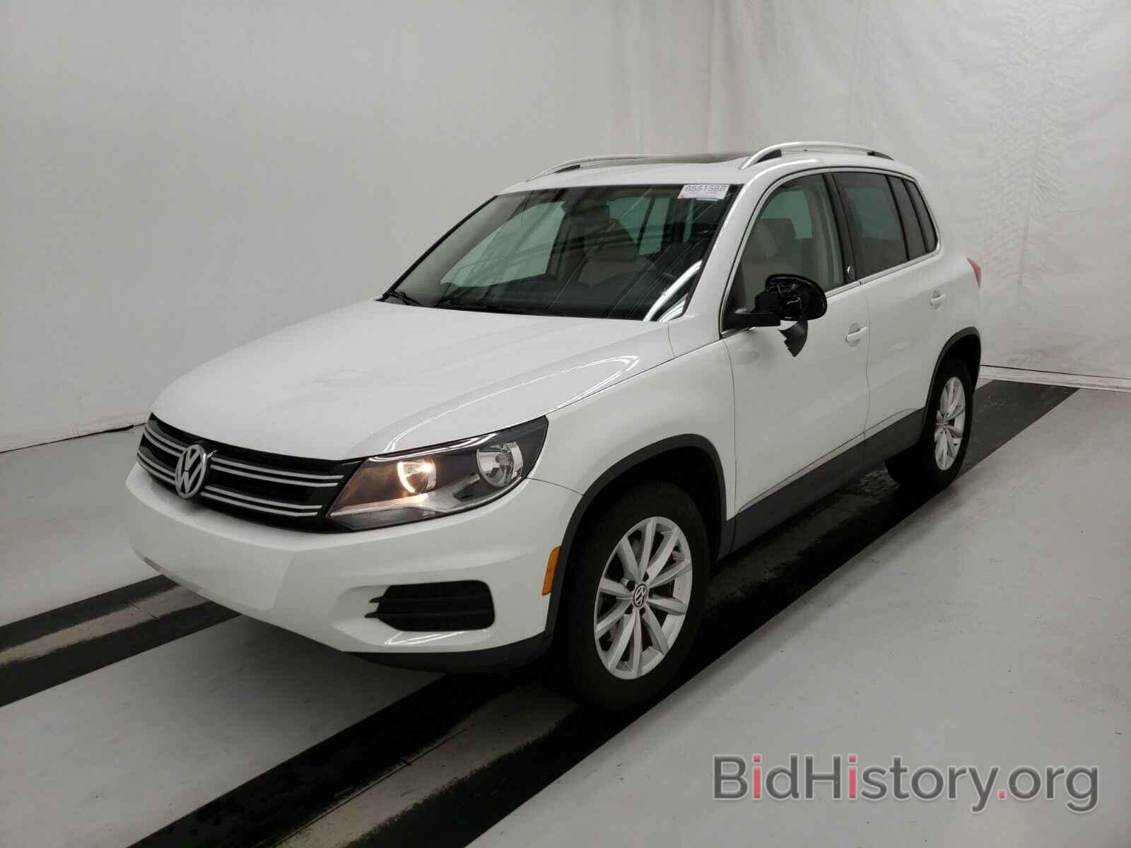 Photo WVGSV7AX0HK030691 - Volkswagen Tiguan 2017