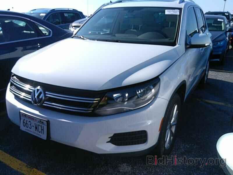 Photo WVGSV7AX5HK030654 - Volkswagen Tiguan 2017