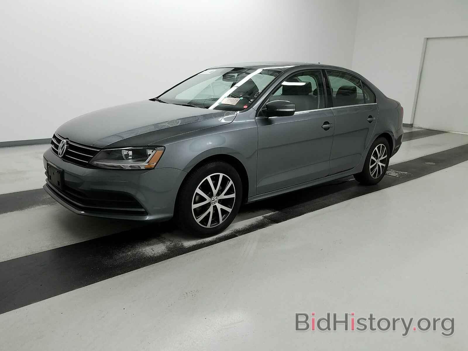 Фотография 3VWDB7AJ4HM329950 - Volkswagen Jetta 2017