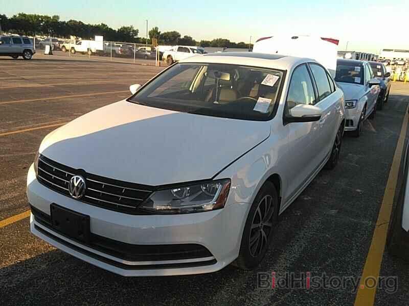 Photo 3VWDB7AJ9JM250943 - Volkswagen Jetta 2018