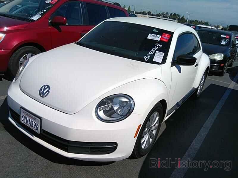 Photo 3VWFP7AT8DM632509 - Volkswagen Beetle Coupe 2013