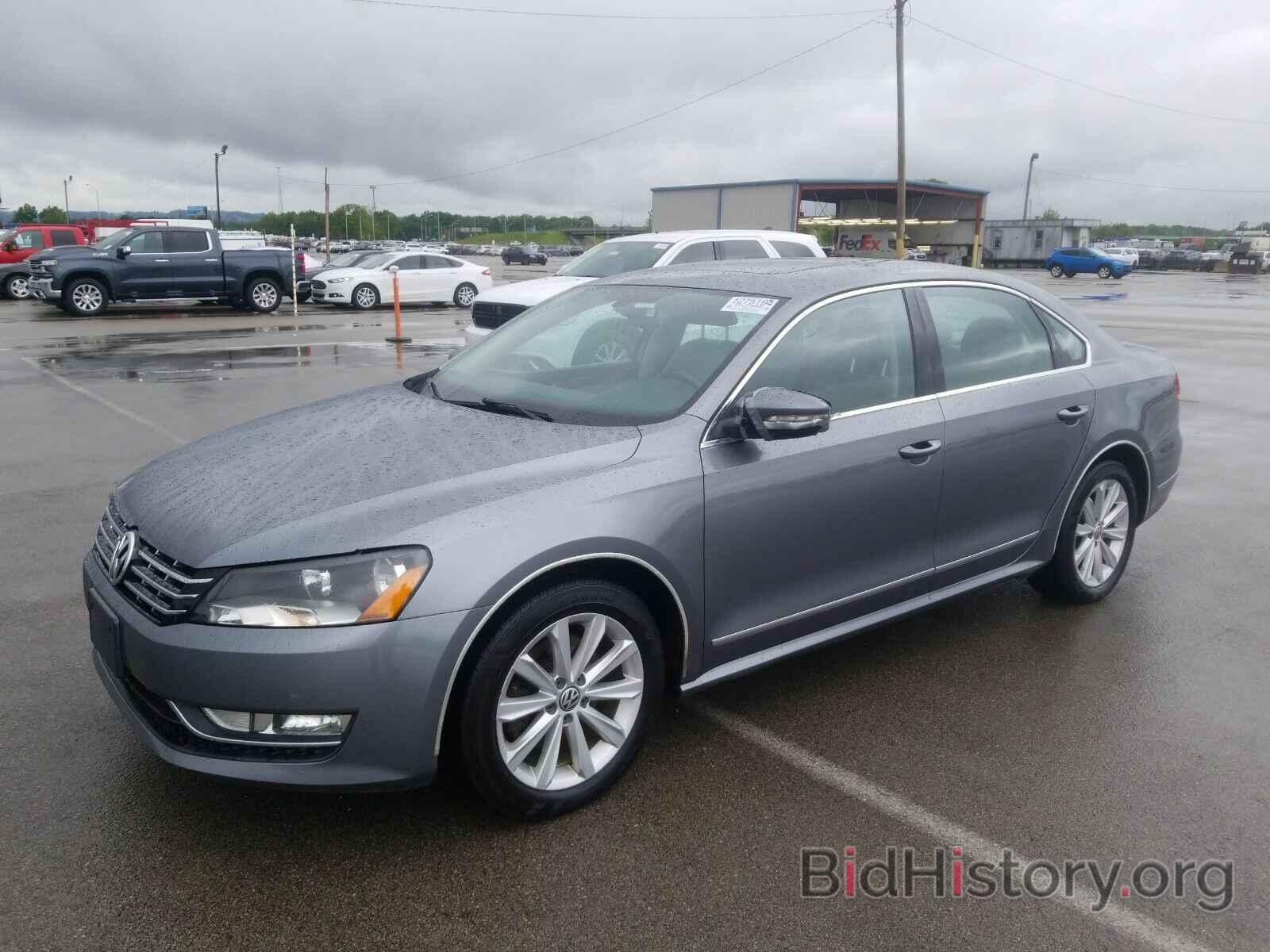 Photo 1VWCP7A34CC083393 - Volkswagen Passat 2012