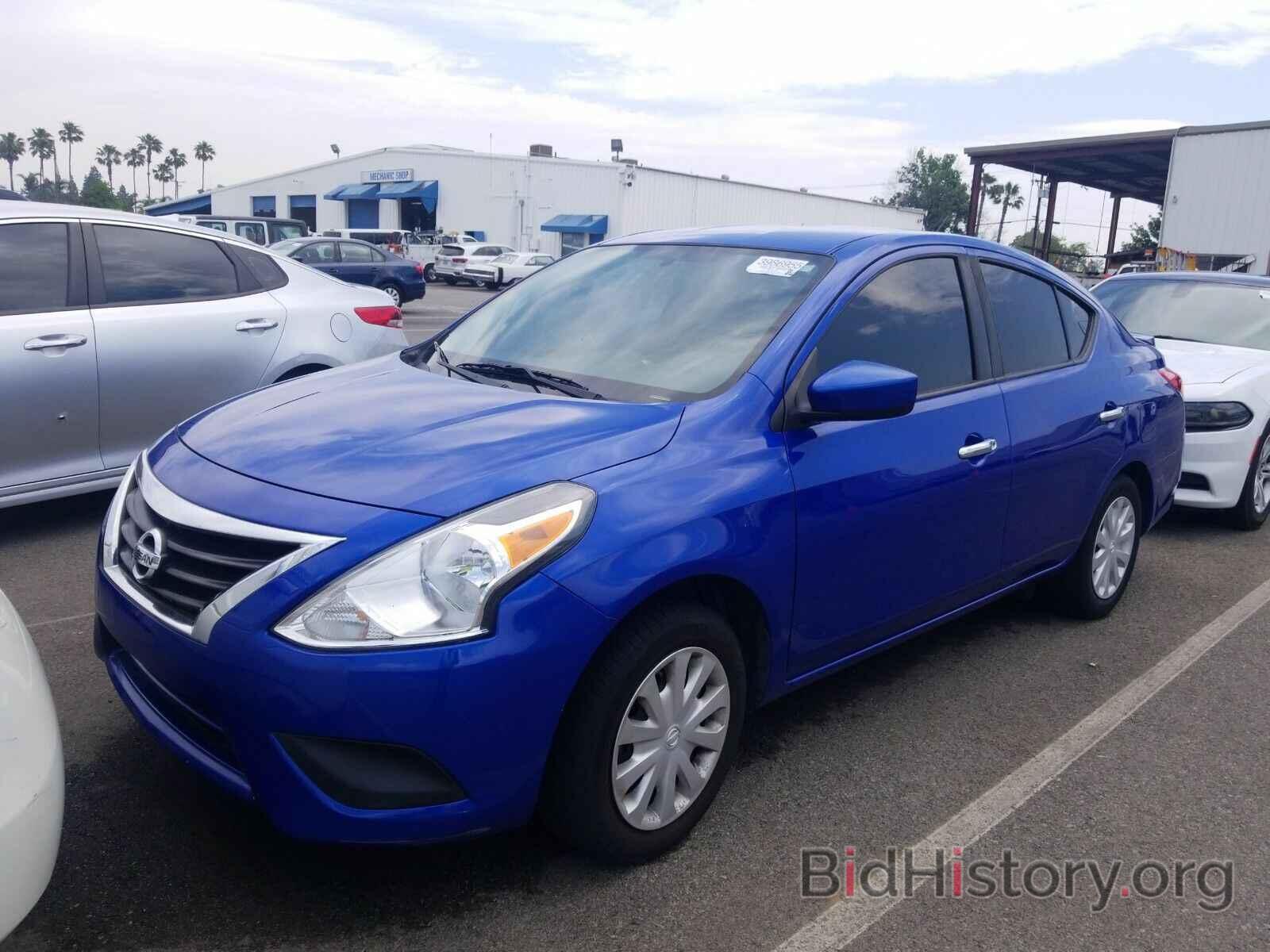 Photo 3N1CN7APXHL805458 - Nissan Versa Sedan 2017