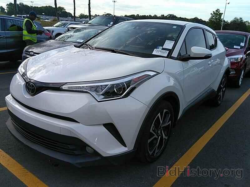 Photo NMTKHMBX6JR041734 - Toyota C-HR 2018