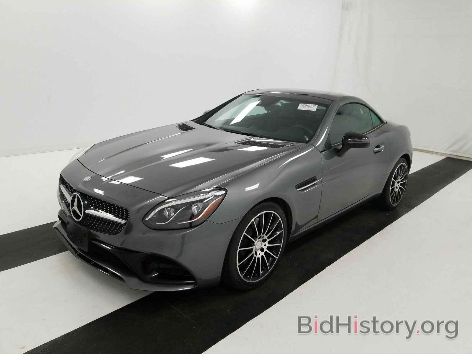 Photo WDDPK3JAXHF132747 - Mercedes-Benz SLC 2017