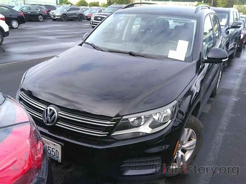 Photo WVGBV7AX8HK012696 - Volkswagen Tiguan 2017