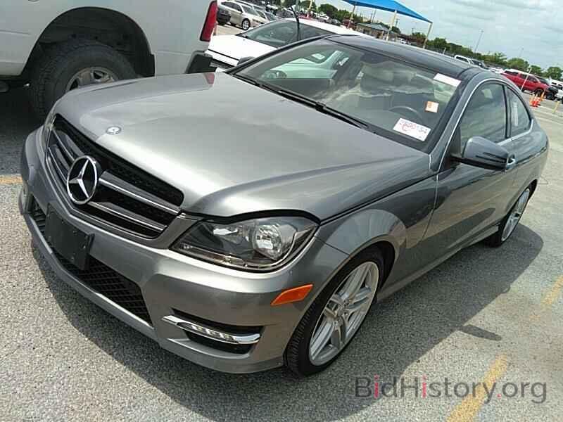 Photo WDDGJ4HB5FG404121 - Mercedes-Benz C-Class 2015