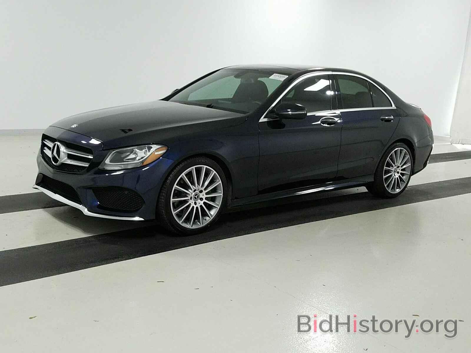 Photo 55SWF4JB2HU229761 - Mercedes-Benz C-Class 2017