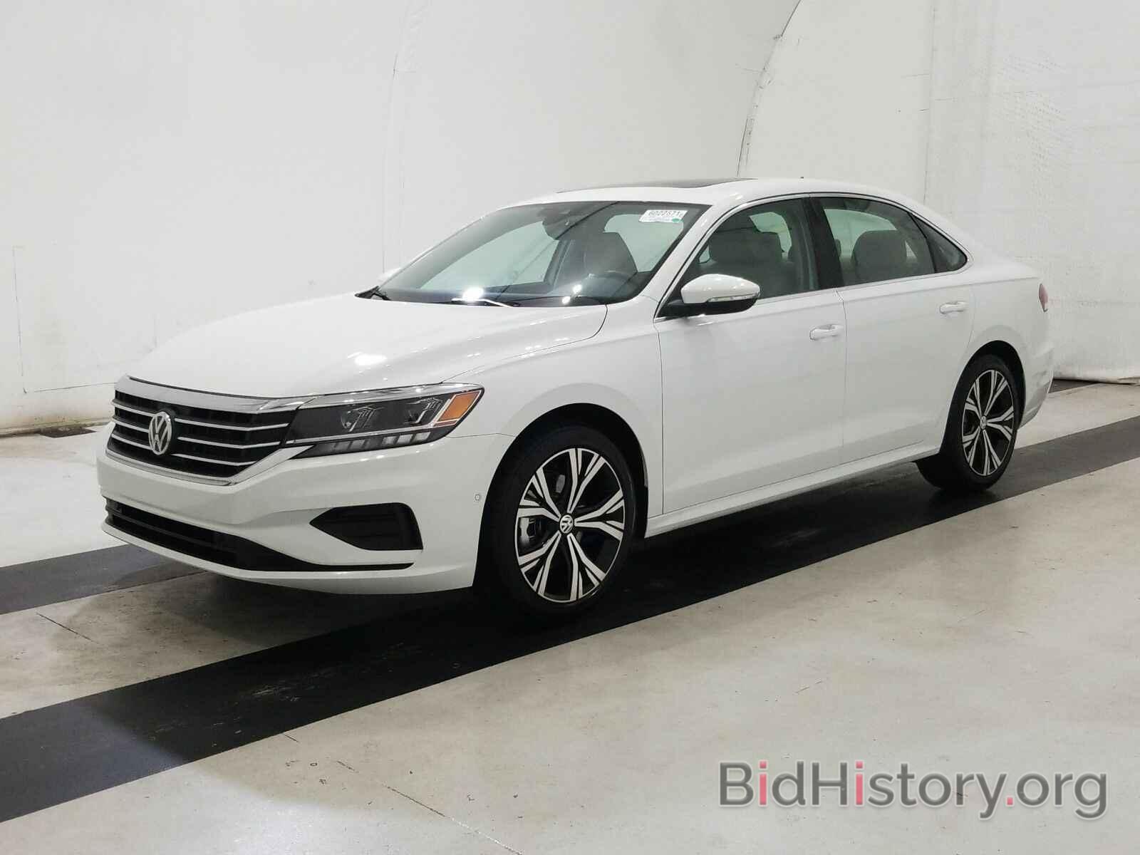 Photo 1VWCA7A33LC005866 - Volkswagen Passat 2020