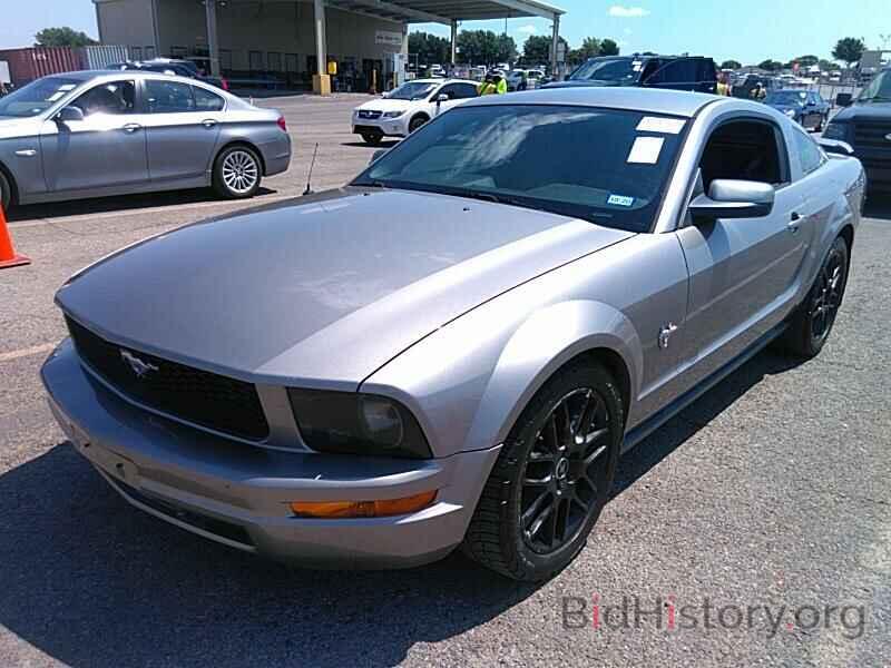 Photo 1ZVHT80N695120533 - Ford Mustang 2009