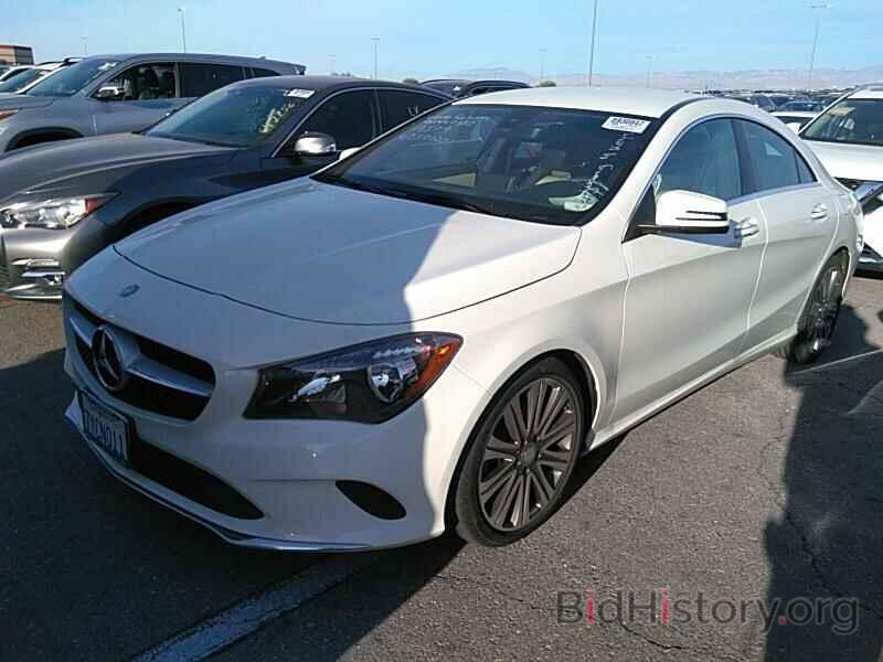 Photo WDDSJ4EBXHN447382 - Mercedes-Benz CLA 2017