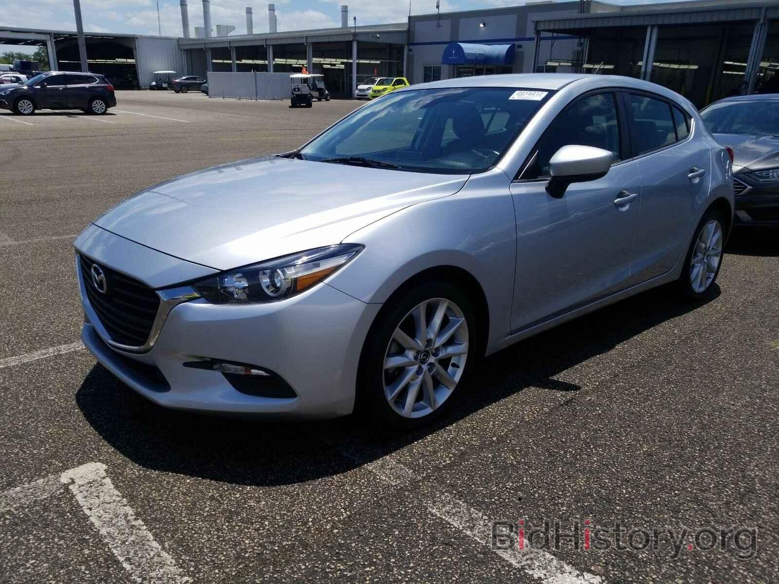 Фотография 3MZBN1L75HM100058 - Mazda Mazda3 5-Door 2017