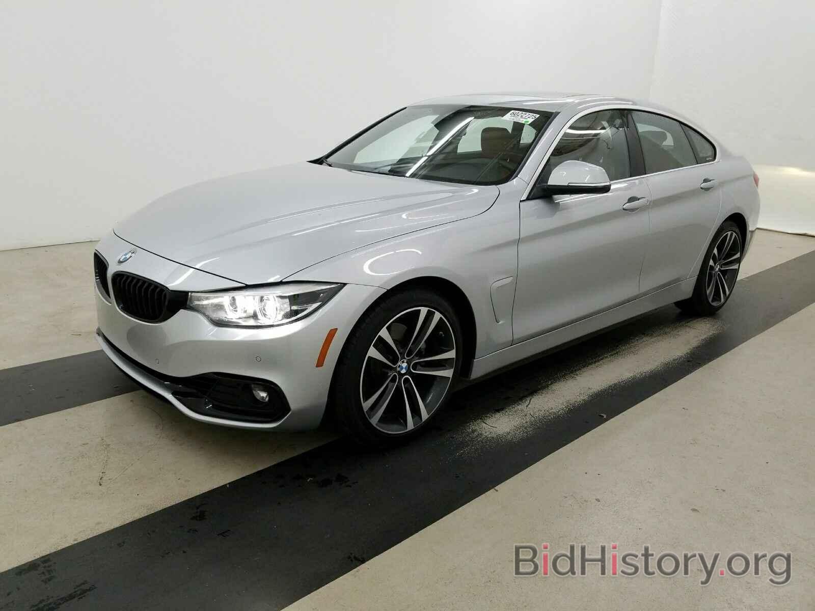 Photo WBA4J1C06LBU68028 - BMW 4 Series 2020